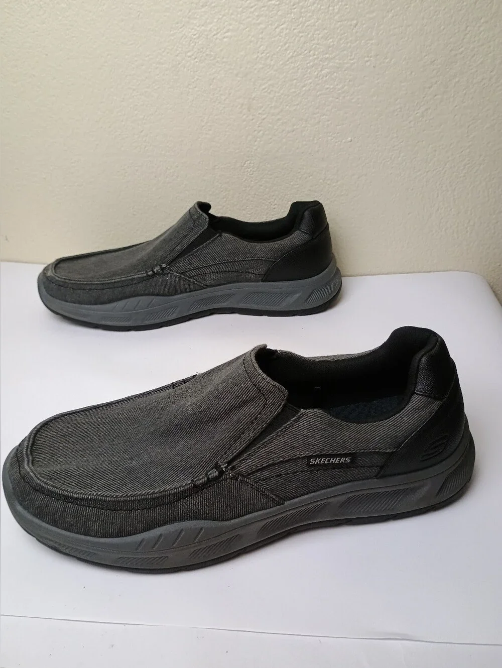 Skechers Cohagen - Vierra Men's 13 Black Slip-On Casual Loafers Relaxed Fit
